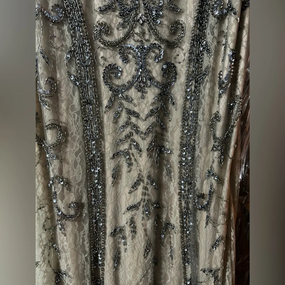 NWT Ivonne D for Mon Cheri 119D42 beaded lace trumpet gown - Picture 5 of 15